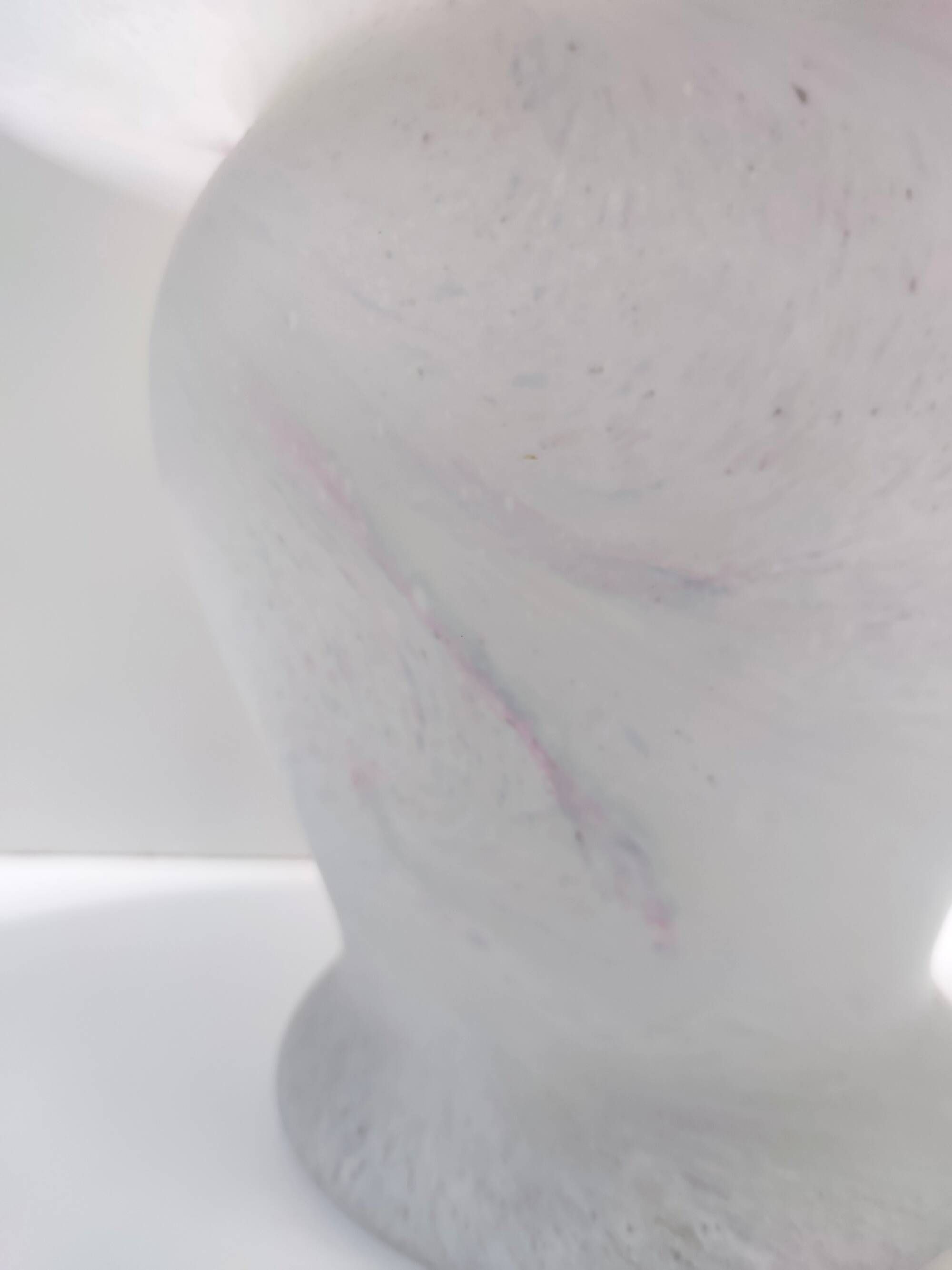 White Murano Glass Table Lamp with a Pink Marble Effect, Italy