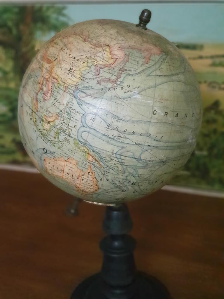Globe Napoleon III