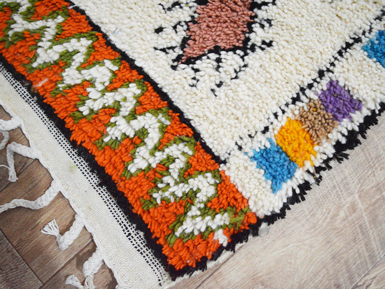 Handmade moroccan berber carpet 253 x 160 cm