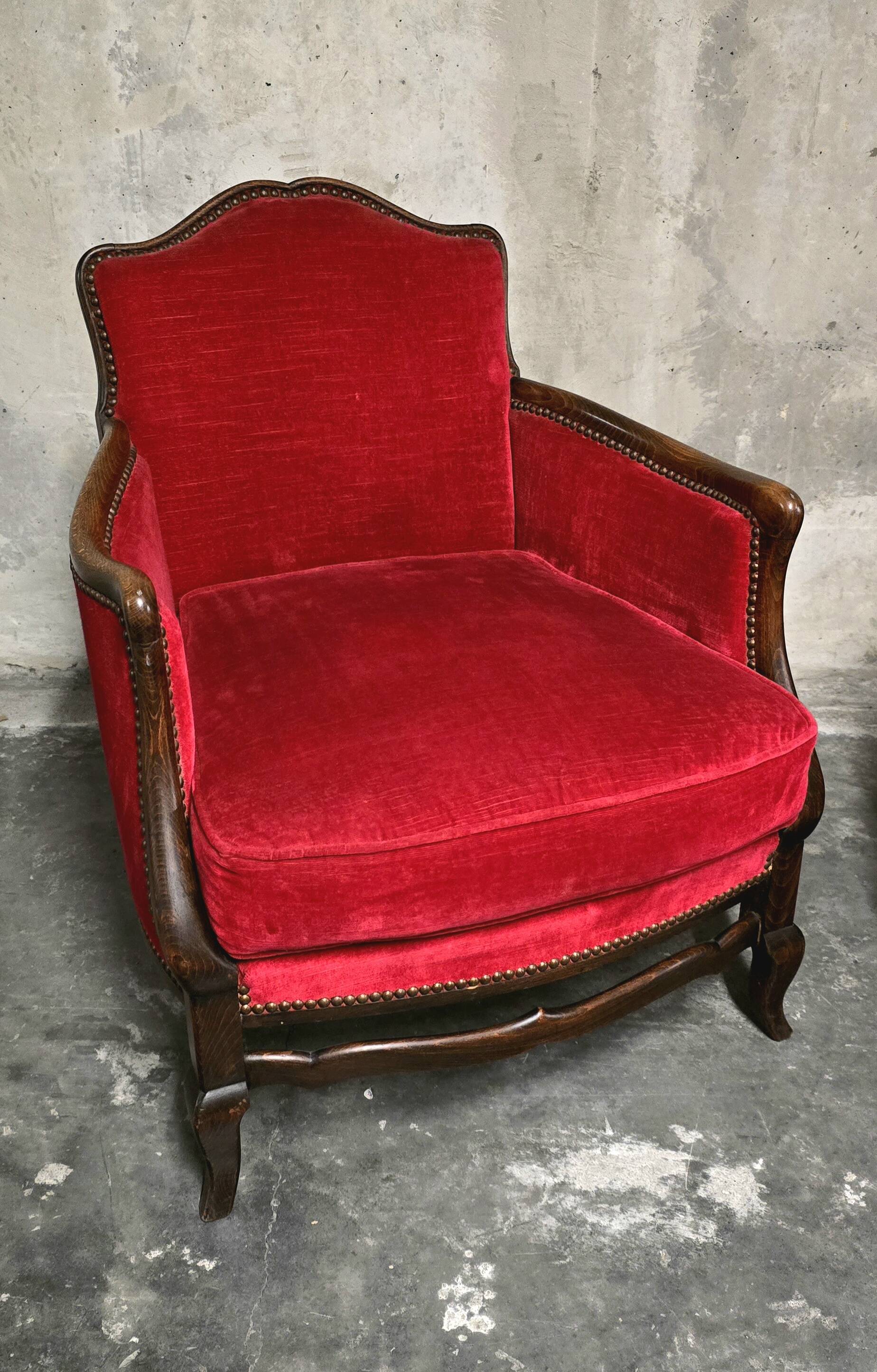 Pair of Louis XV style bergère armchairs in red velvet.
