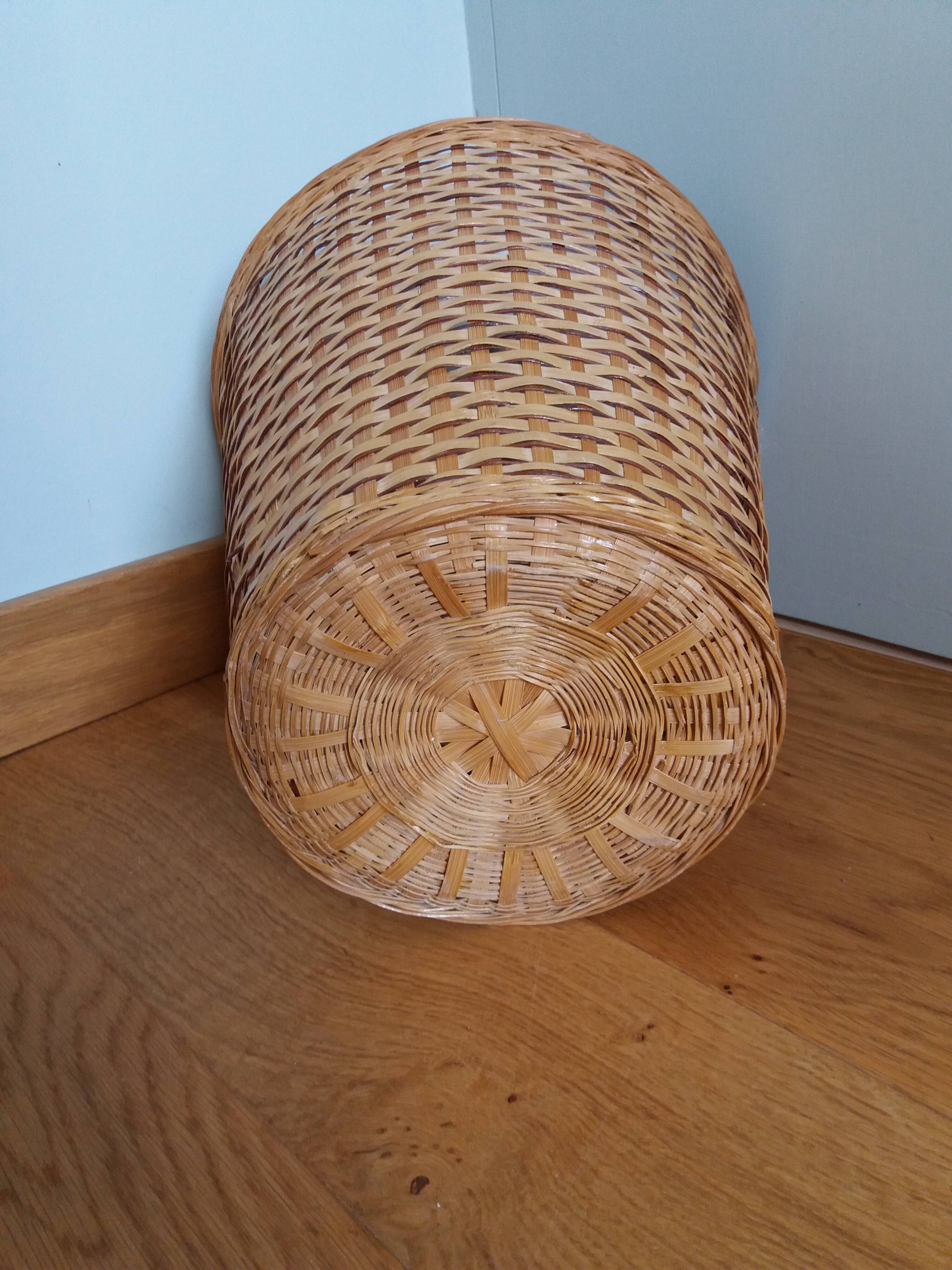 Wicker rattan wastepaper basket