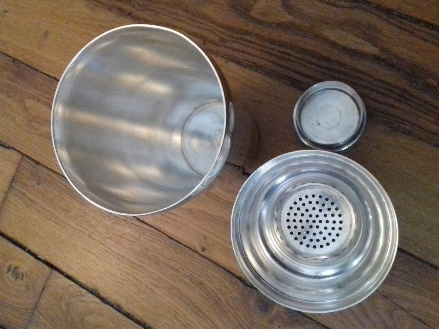 Pair of shakers Christofle Gallia design Luc Lanel