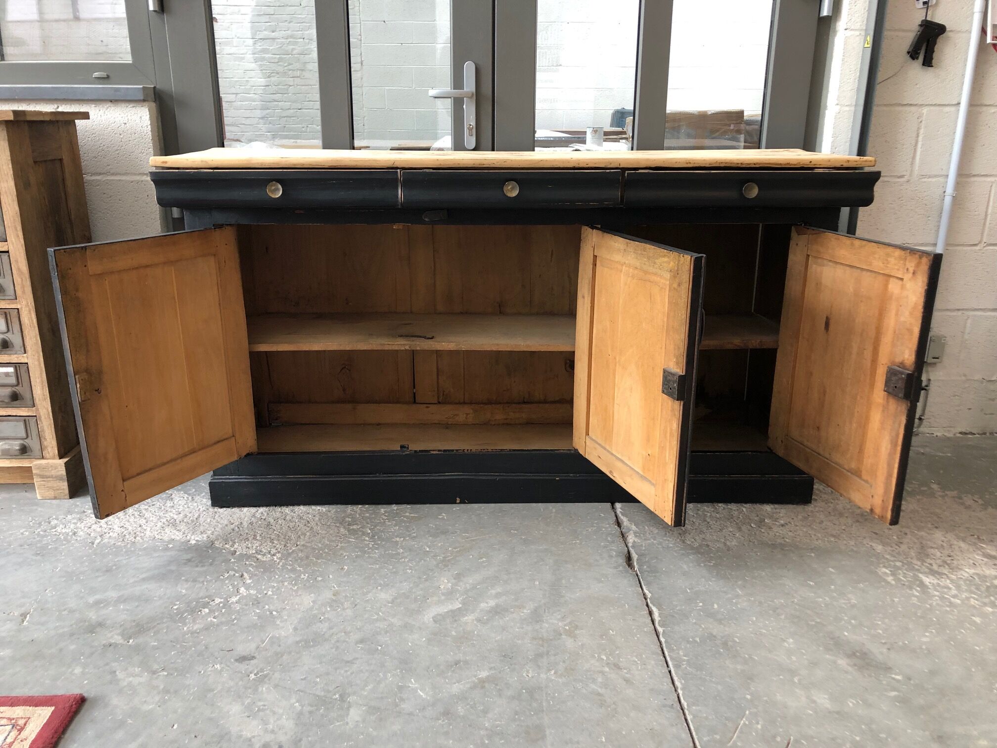 Old buffet patinated 3 doors
