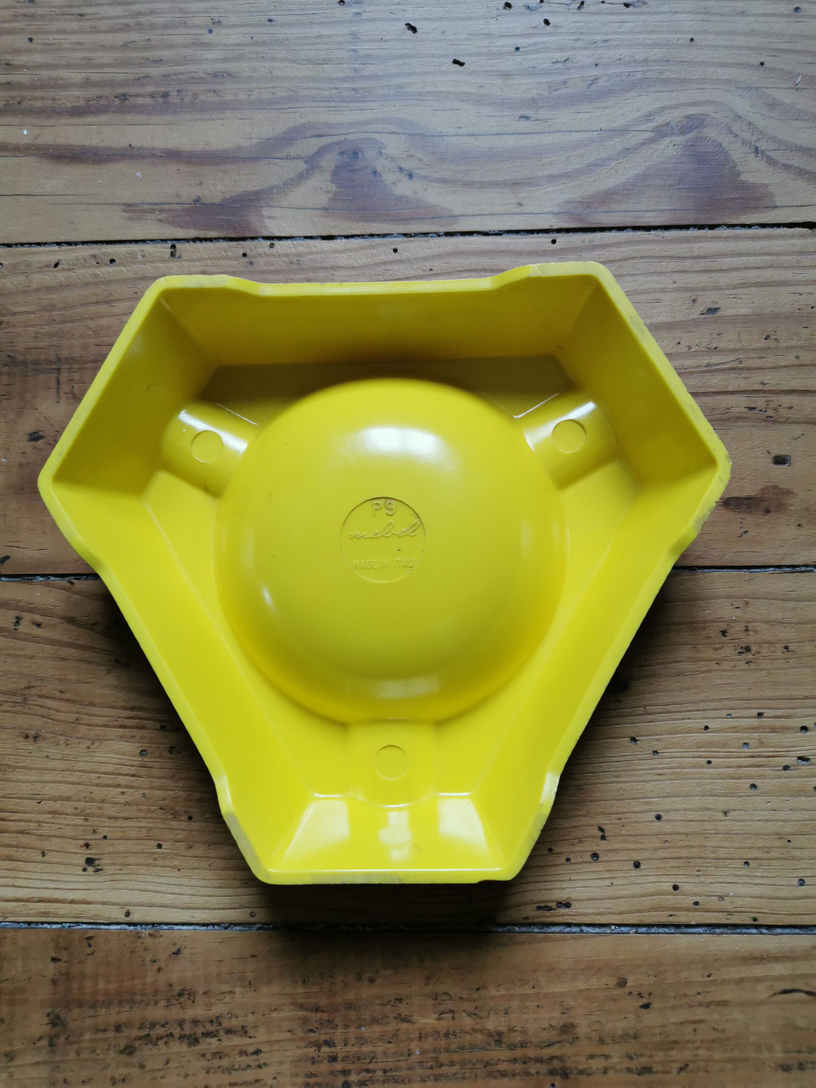 Vintage ashtray Ricard