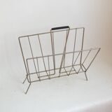 Metal magazine rack