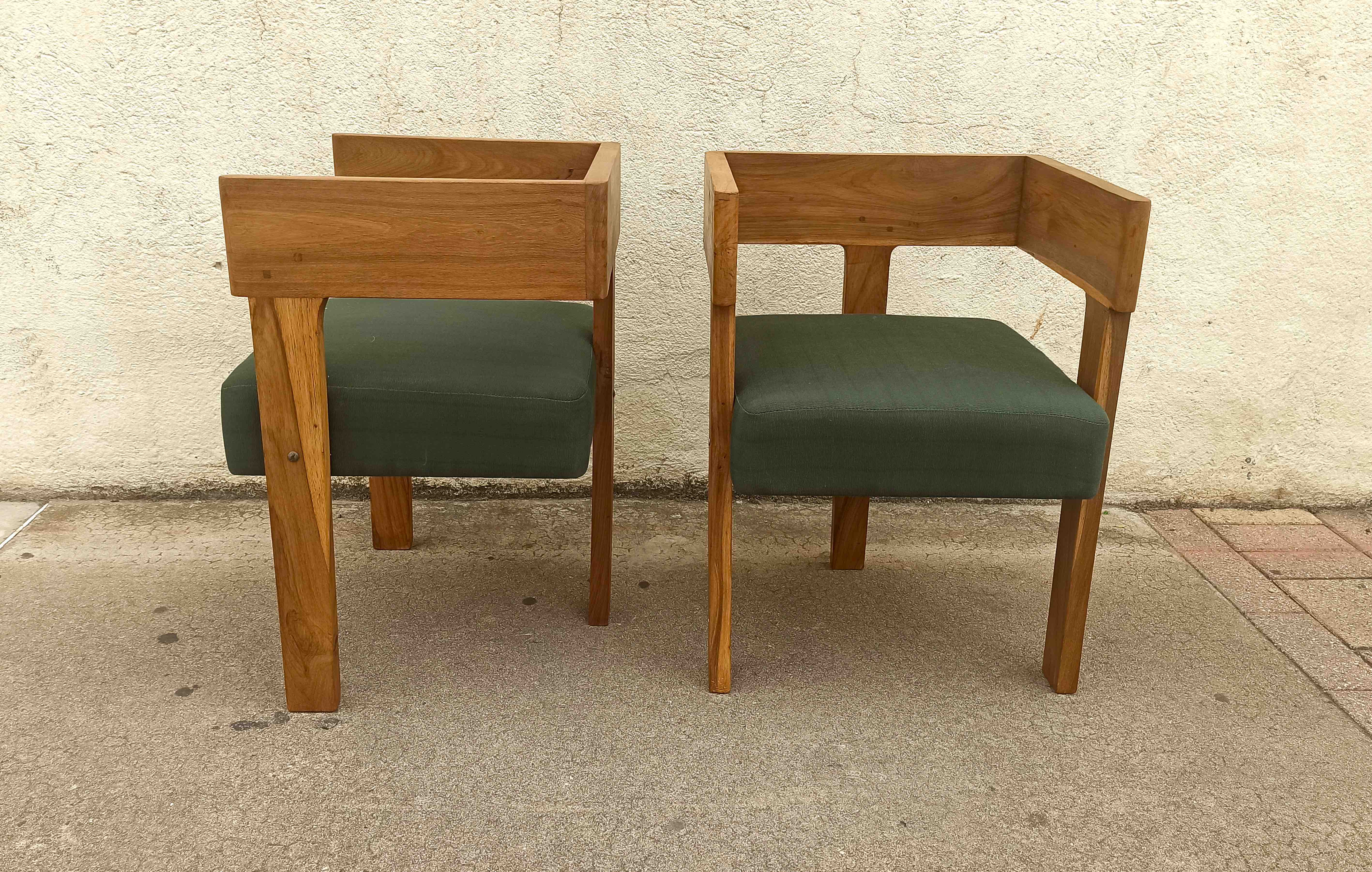 Pair of tripod armchairs ancient solid teak, 60