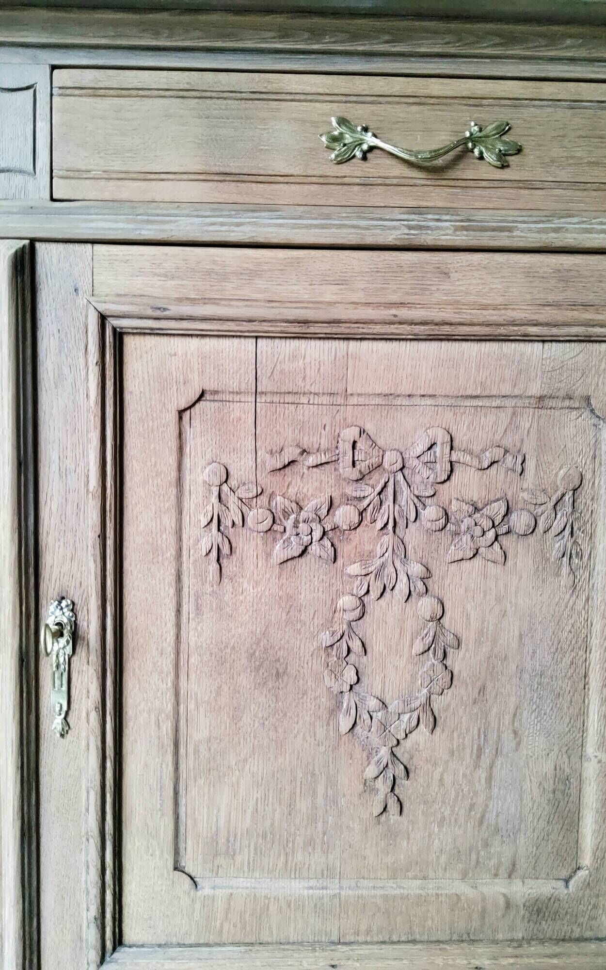 Art Nouveau buffet