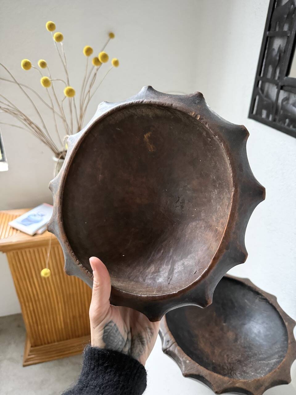 Brutalist wooden dishes, Savoyard popular art.