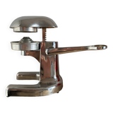 Streamline citrus press