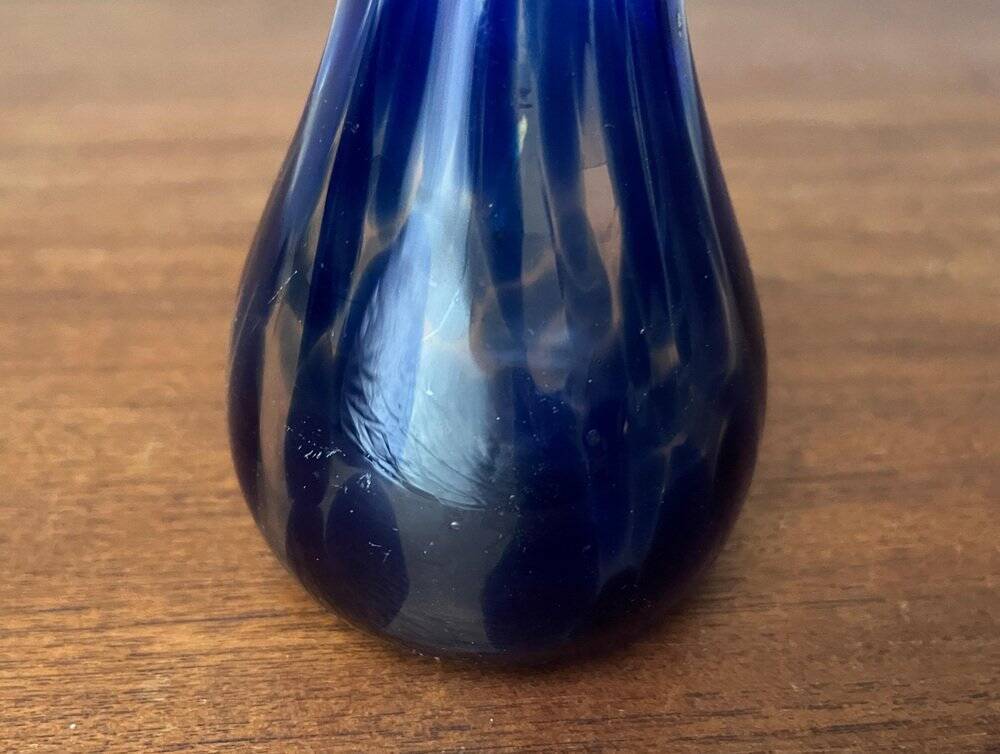Vintage Murano glass flower vase