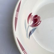 Plat creux ancien Badonviller décor tulipes