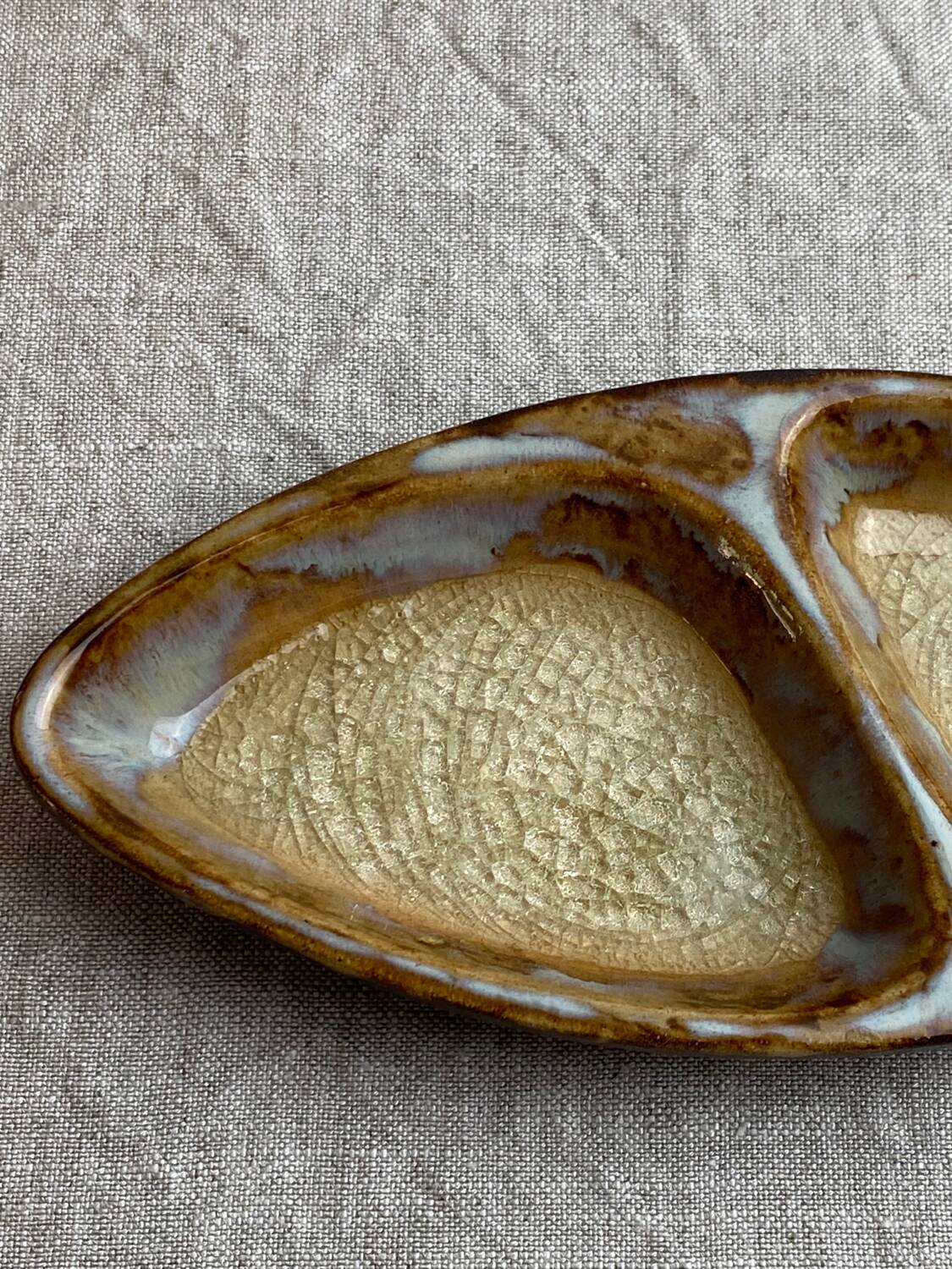 Ceramic pocket emptier