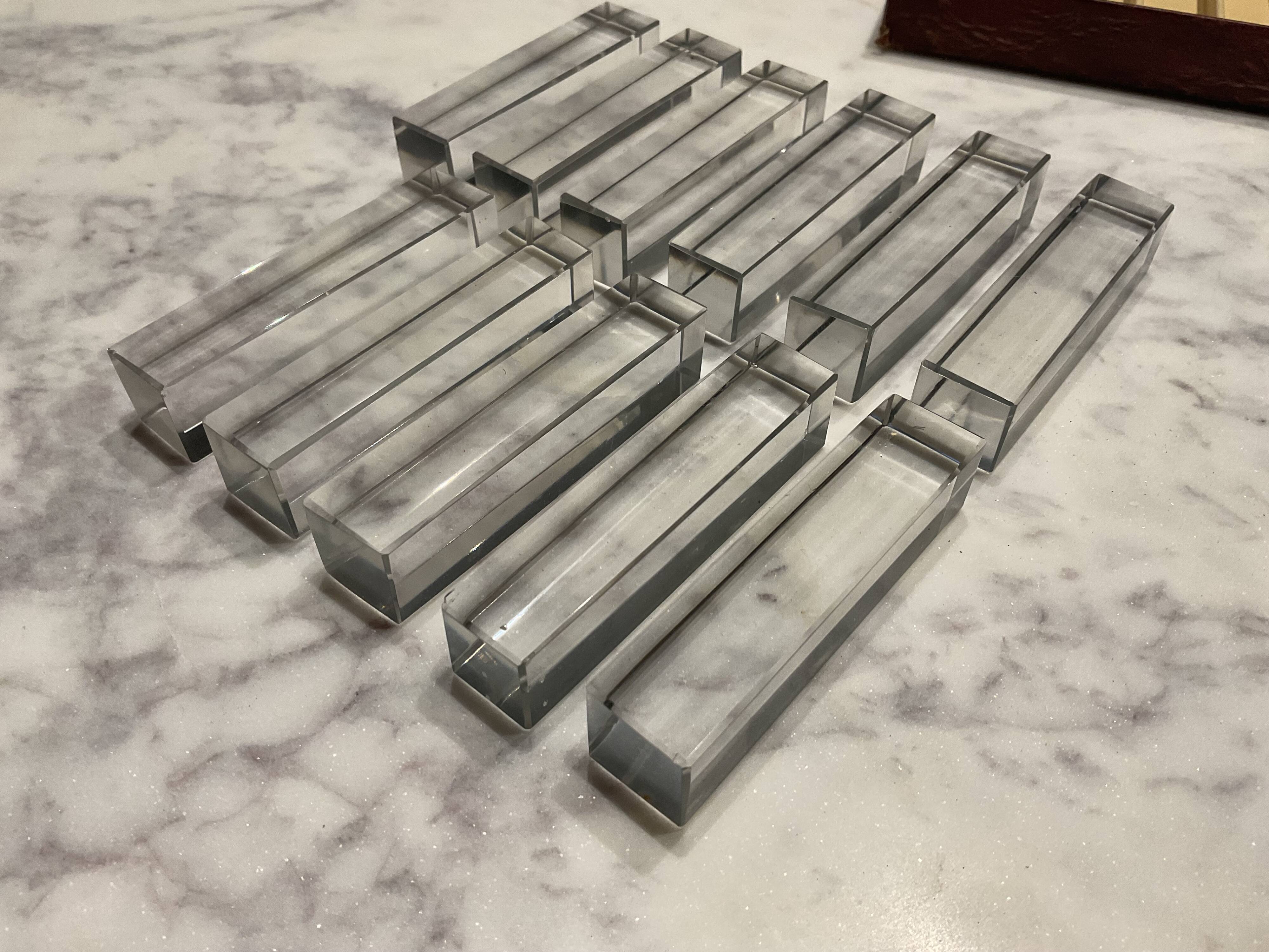 11 crystal knife rests. Vintage