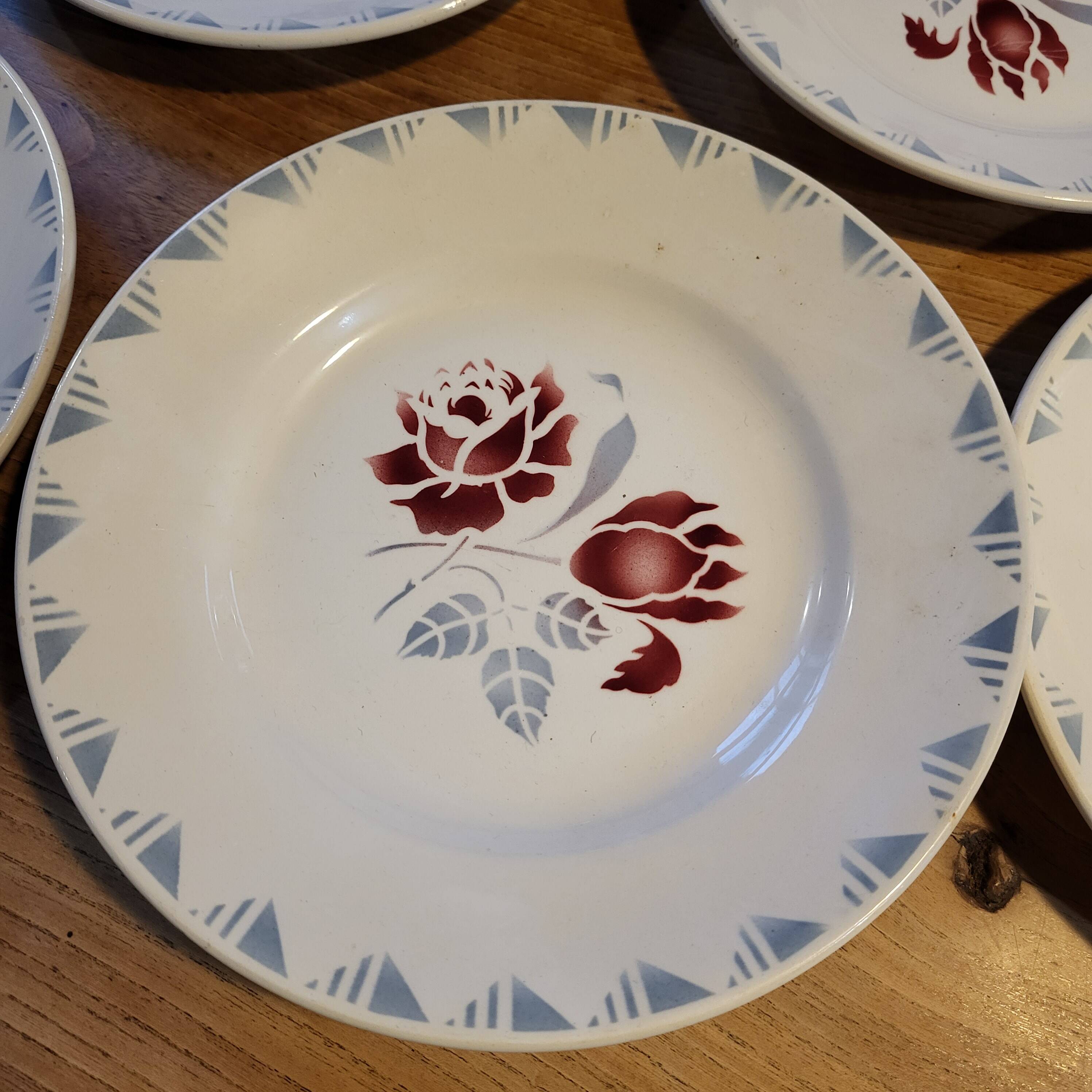 Lot of 11 flat plates Rose Rouge Niderviller