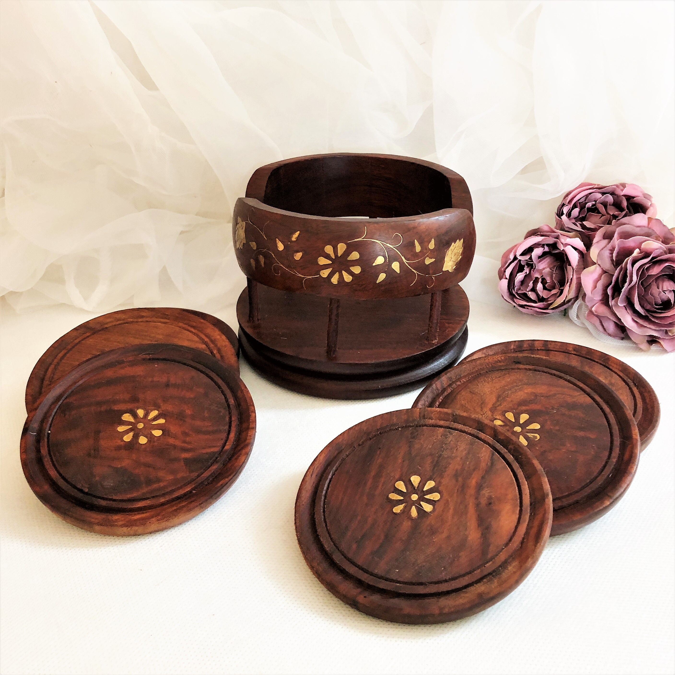 Set of 6 coasters with wooden and brass holder