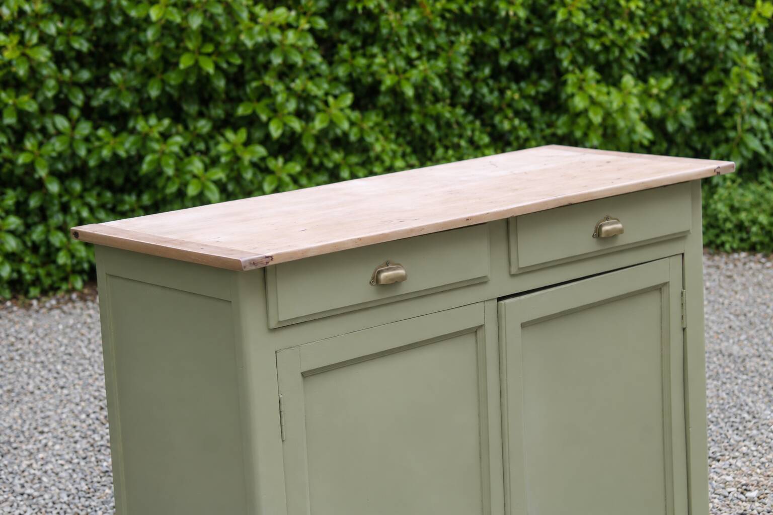 Renovated old Parisian buffet – Clay Green Envie & wooden top – 99 cm