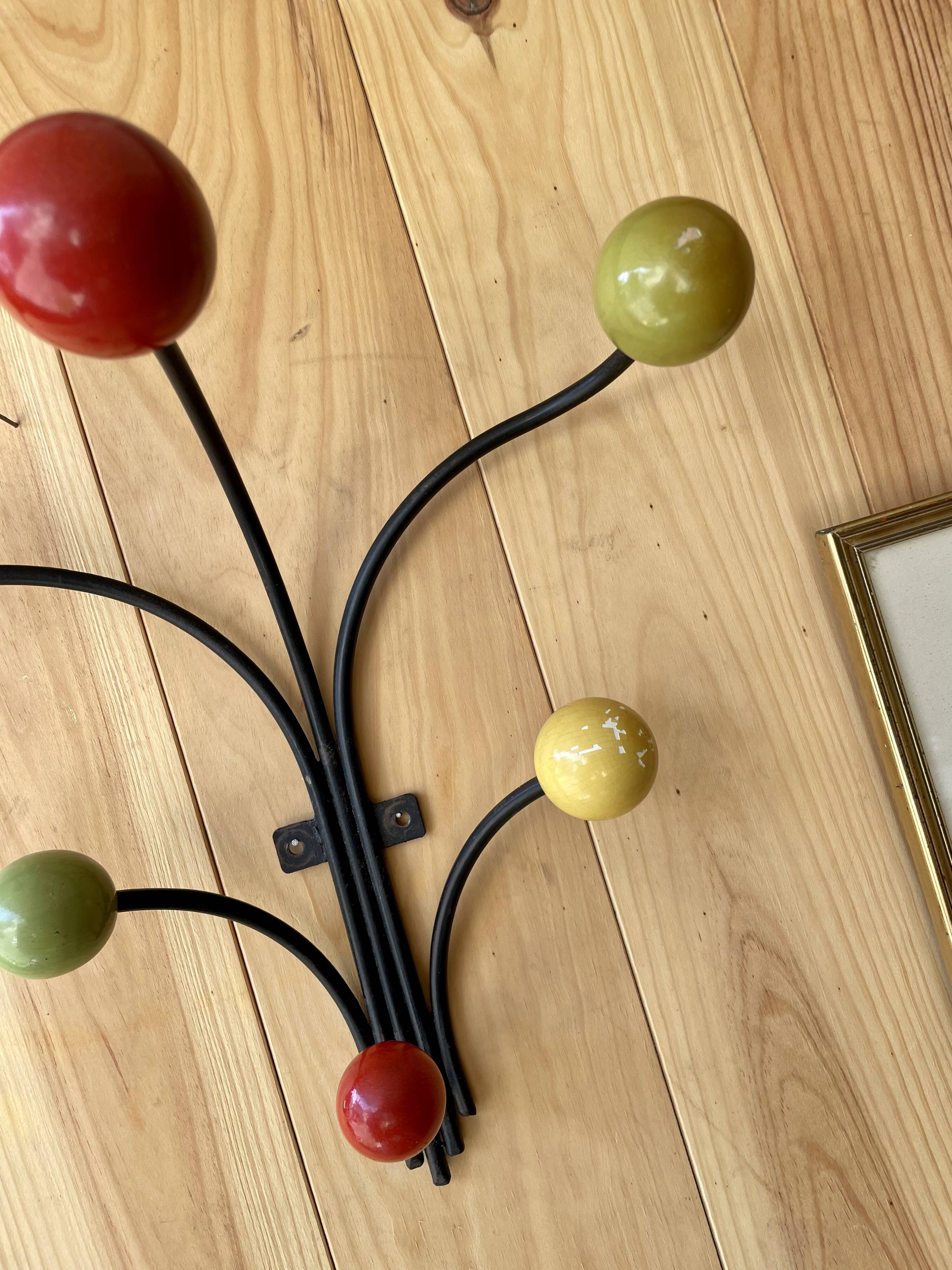 Coat rack wooden balls