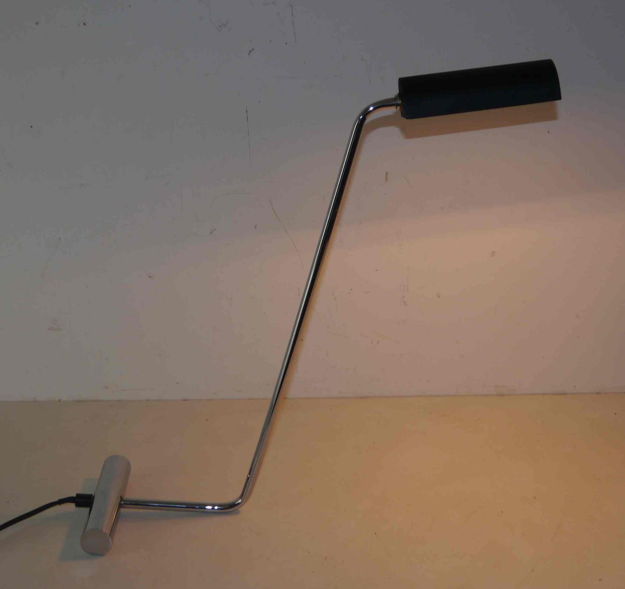 Lampe design italien années 80's chrome et acier