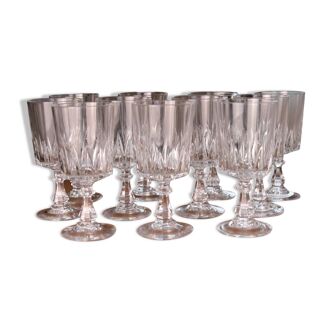 11 verres à vin, modèle "Louvre", Cristal d'Arques