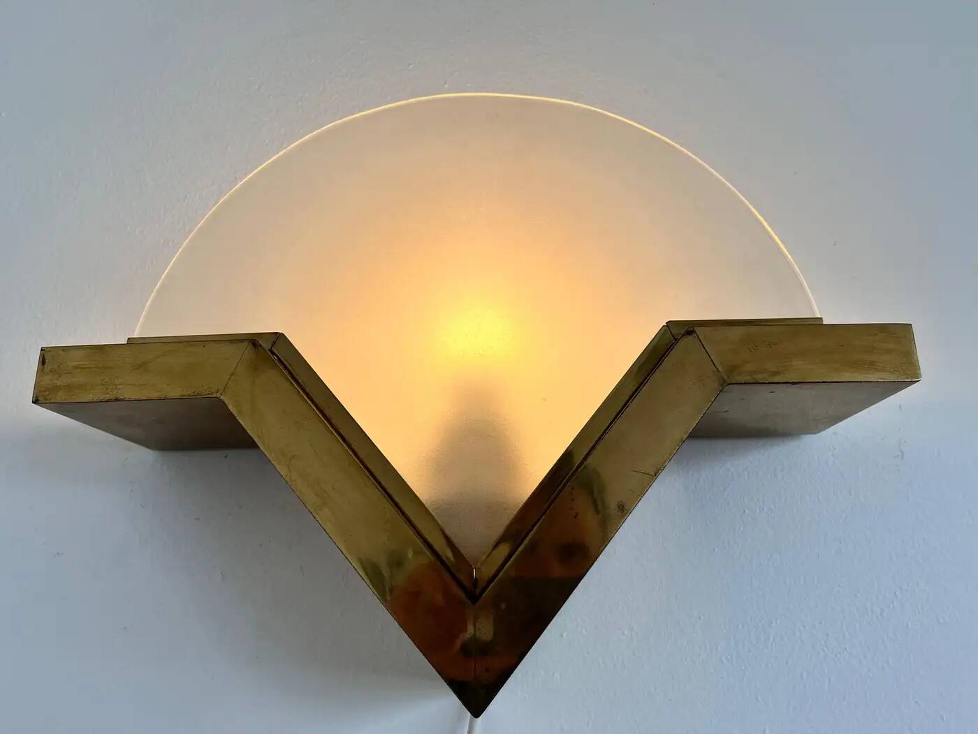 Big mid-century brass and glass design wall lamp - around 1980s