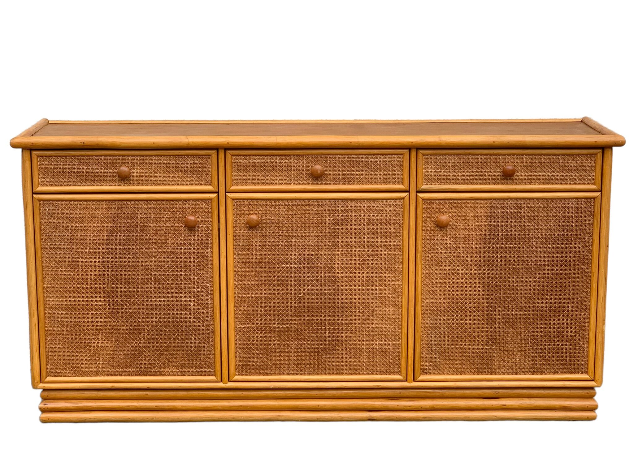 Vintage buffet in bamboo and cannage 1970