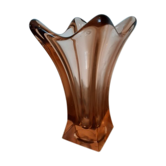 Pink glass flower vase