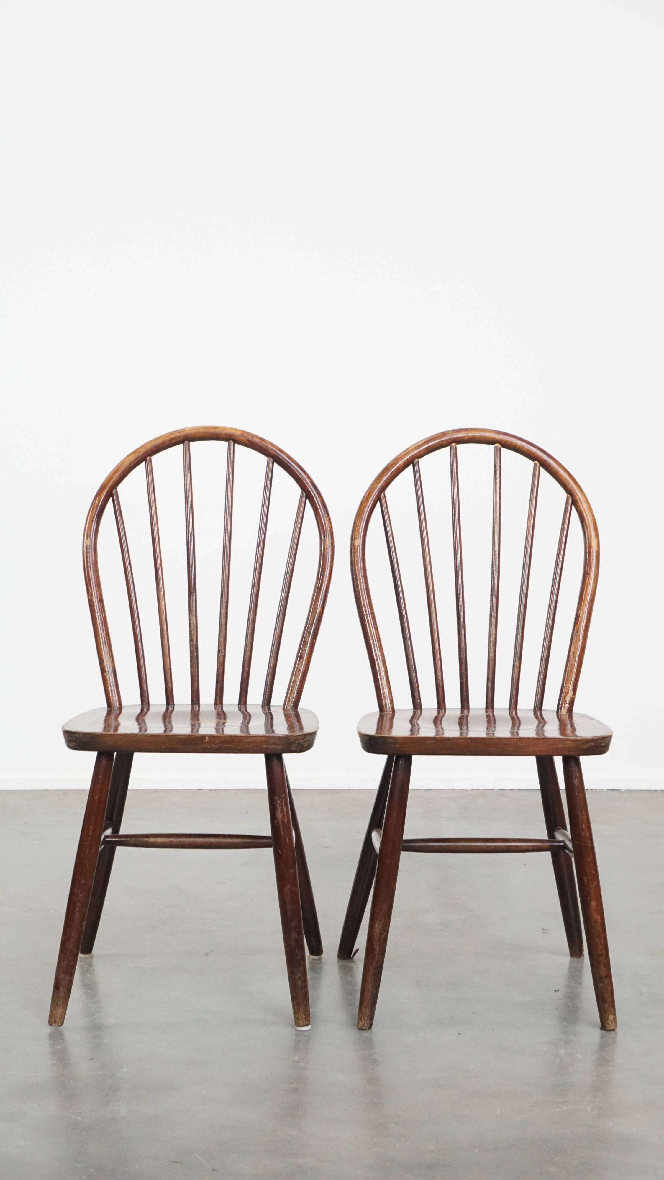 Set of 6 Vintage Wooden Windsor Spindle Chairs