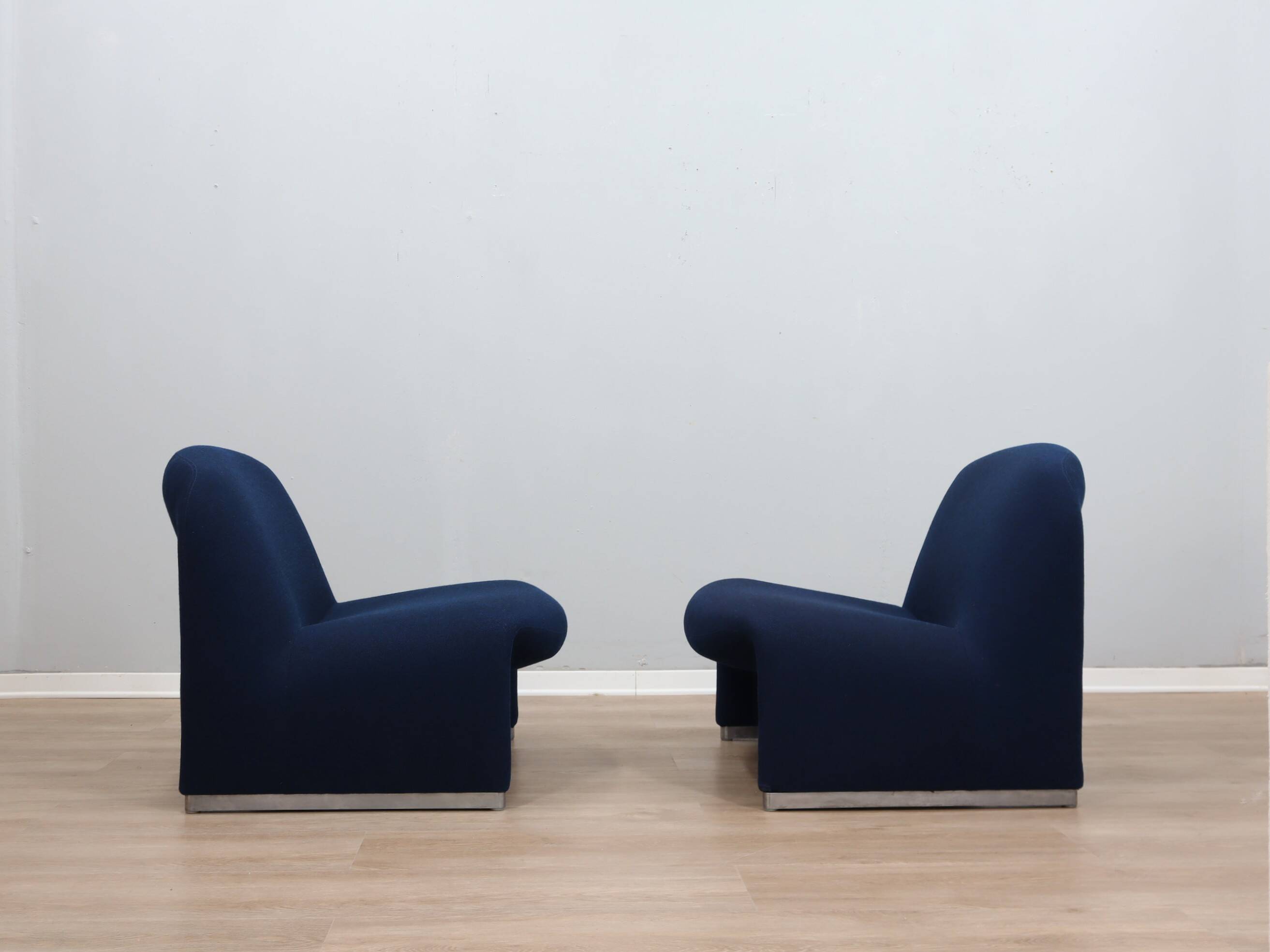 1970s Alky Armchairs by Giancarlo Piretti for Castelli. Restored Pair