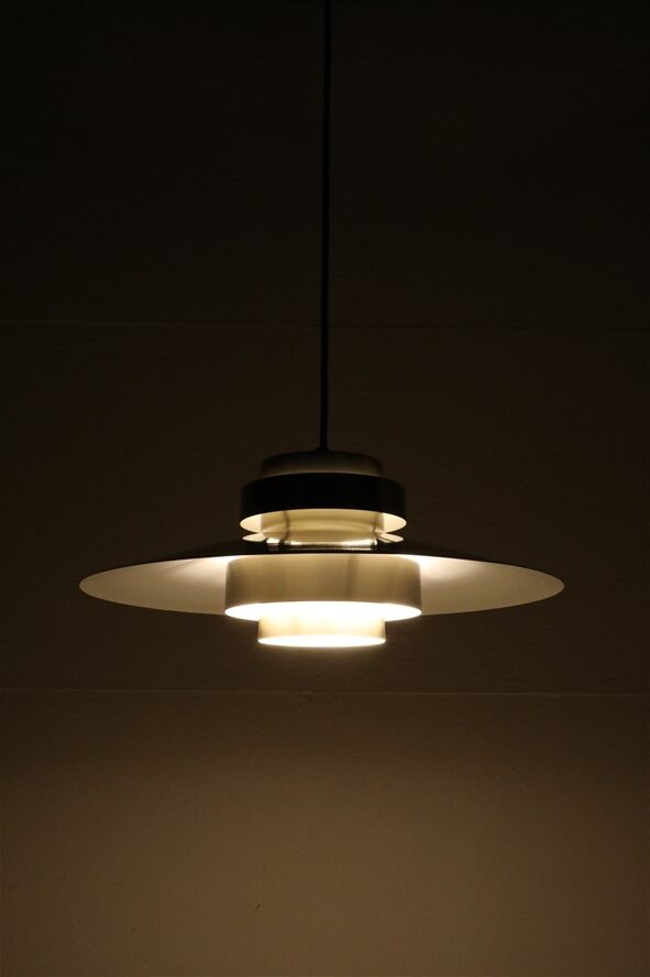 Mid-century pendant lamp in brass/gold finish / Danish modern design / Space Age / 1960s / 1970s