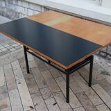 Table goes up and down