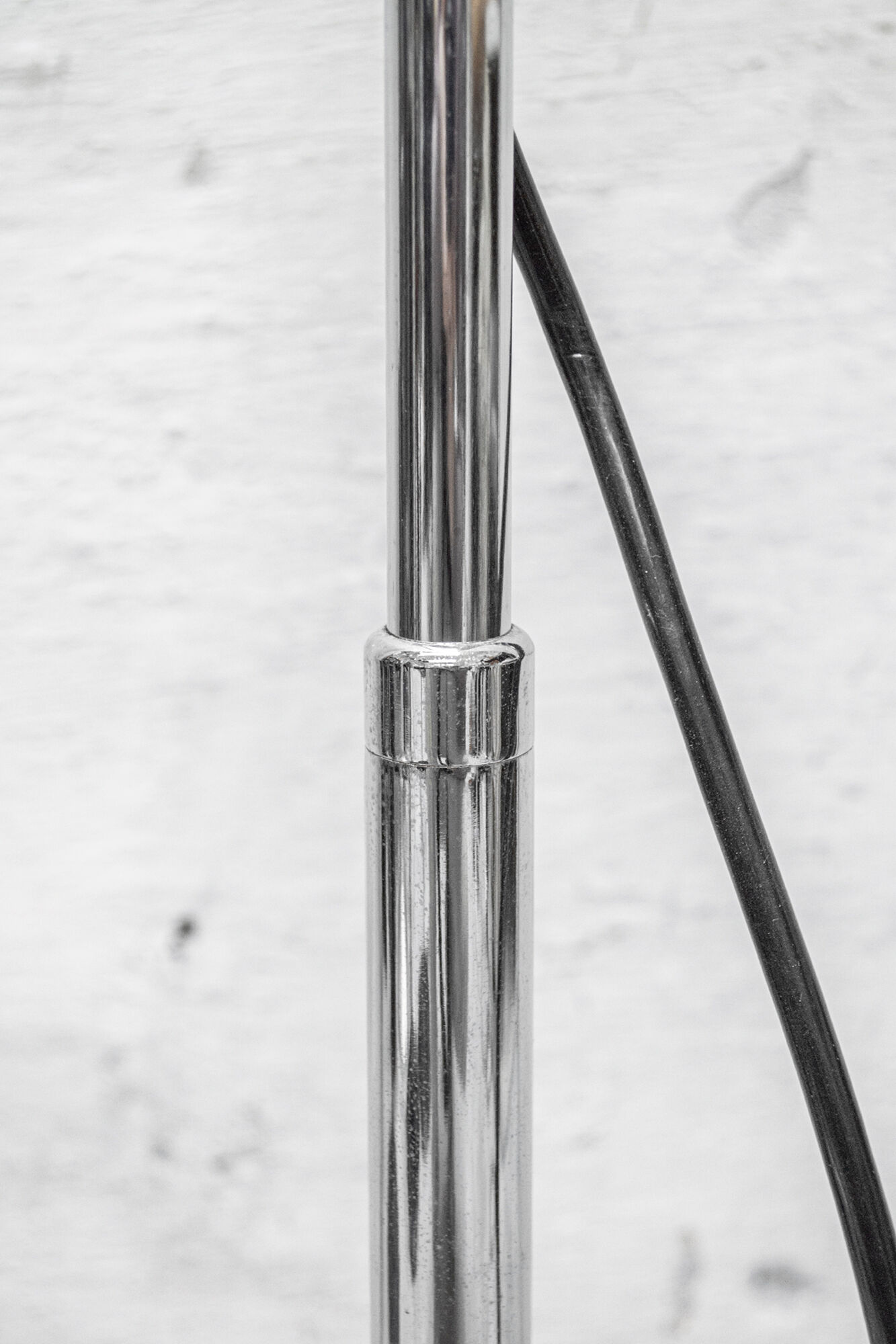 Italian Floor Lamp Mezzaluna by Bruno Gecchelin for Skipper, 1970s