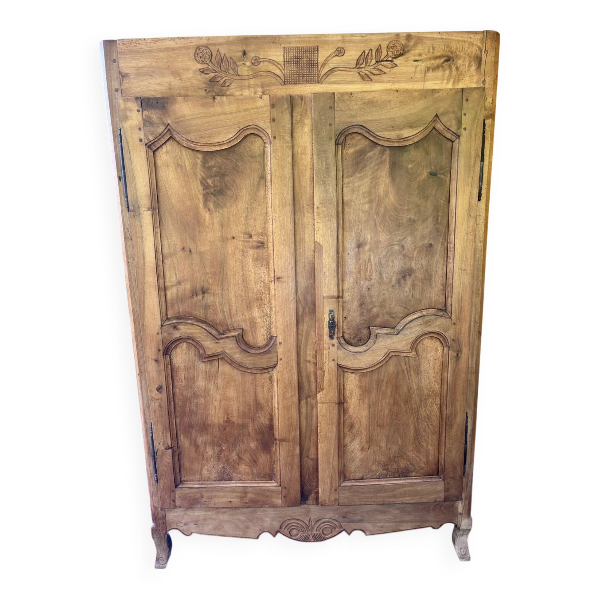 Armoire ancienne française en noyer massif – style Louis XV, fin XIXe siècle