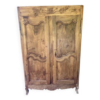 Armoire ancienne française en noyer massif – style Louis XV, fin XIXe siècle