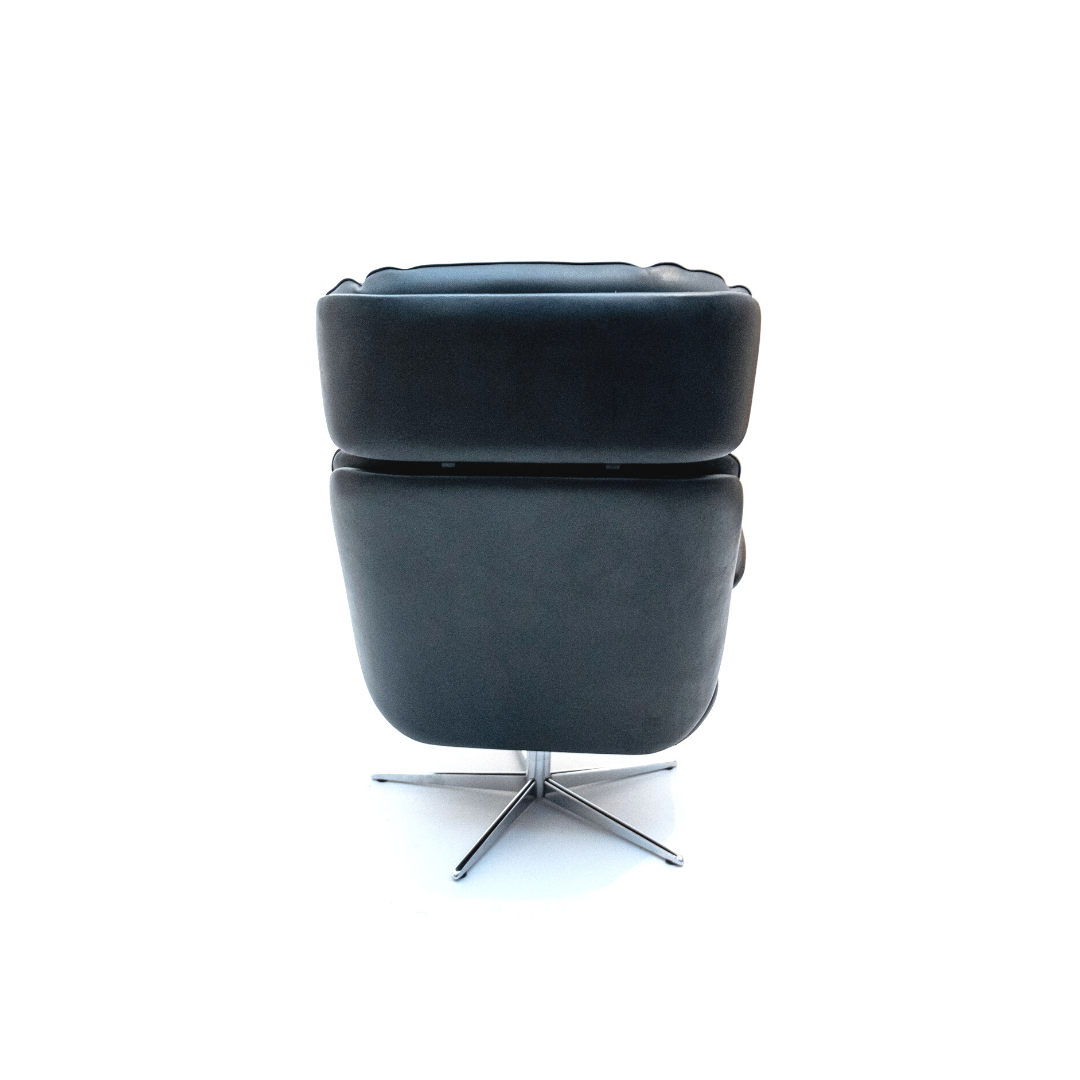 Leather lounge chair