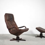 Danish patinated leather adjustable easy chair and ottoman by Berg Furniture, 1970s