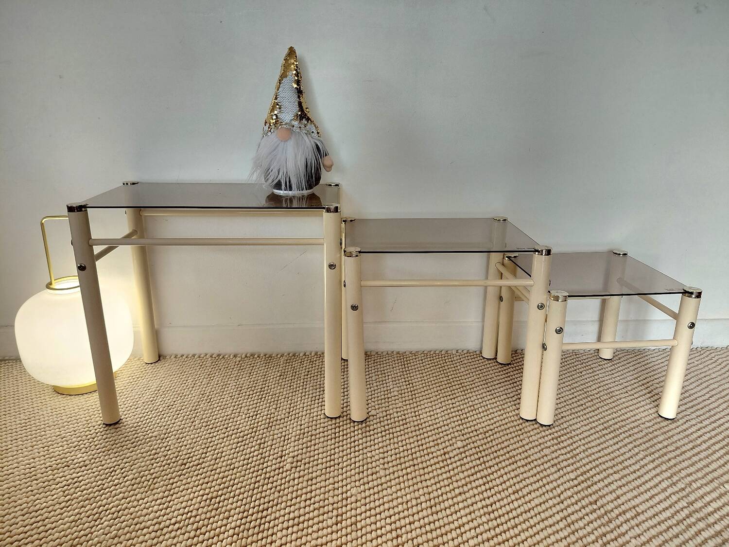 Vintage nesting tables Boutboul - cream metal and smoked glass - 70s design.