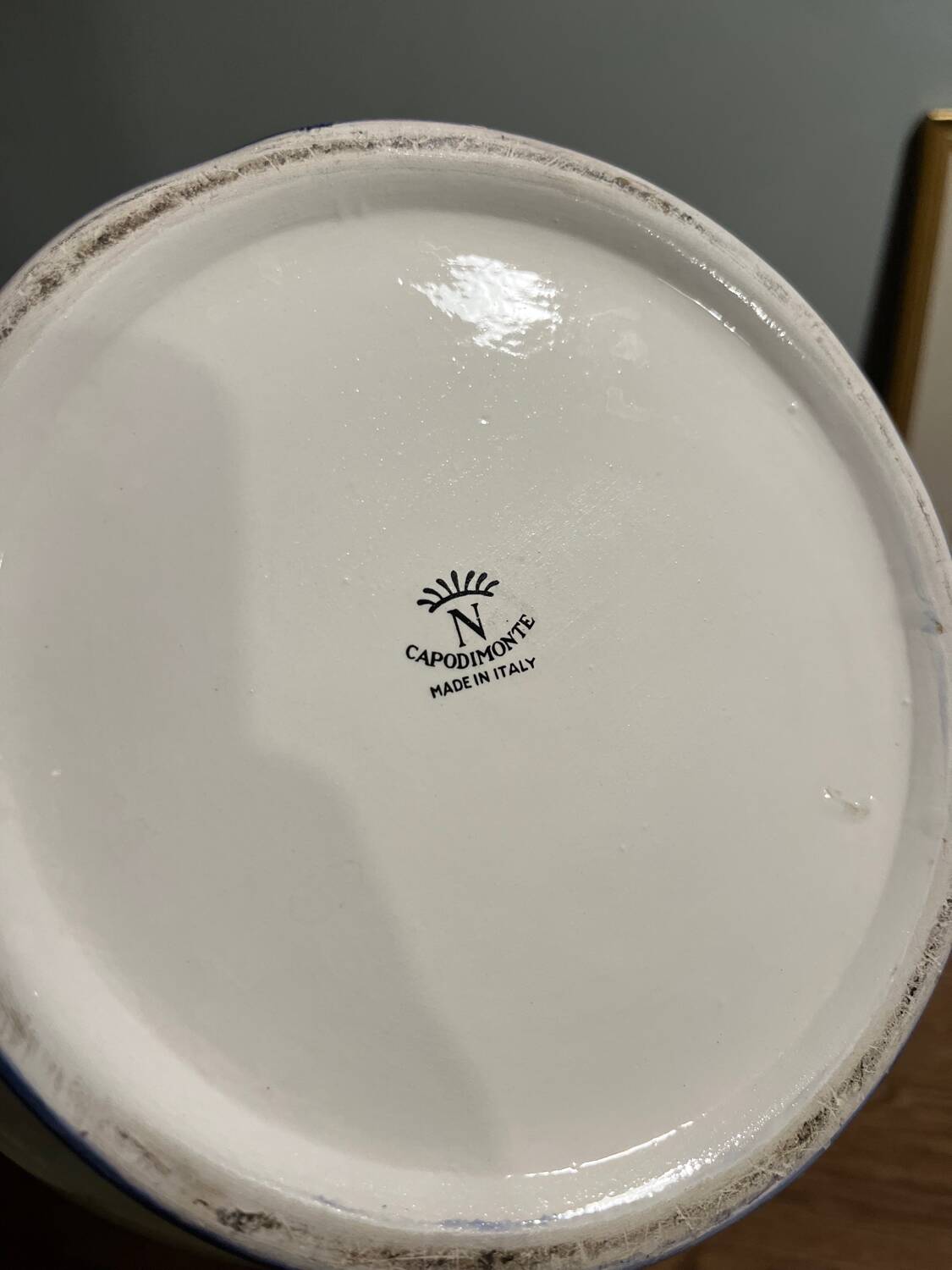 Italian Capodimonte flowerpot