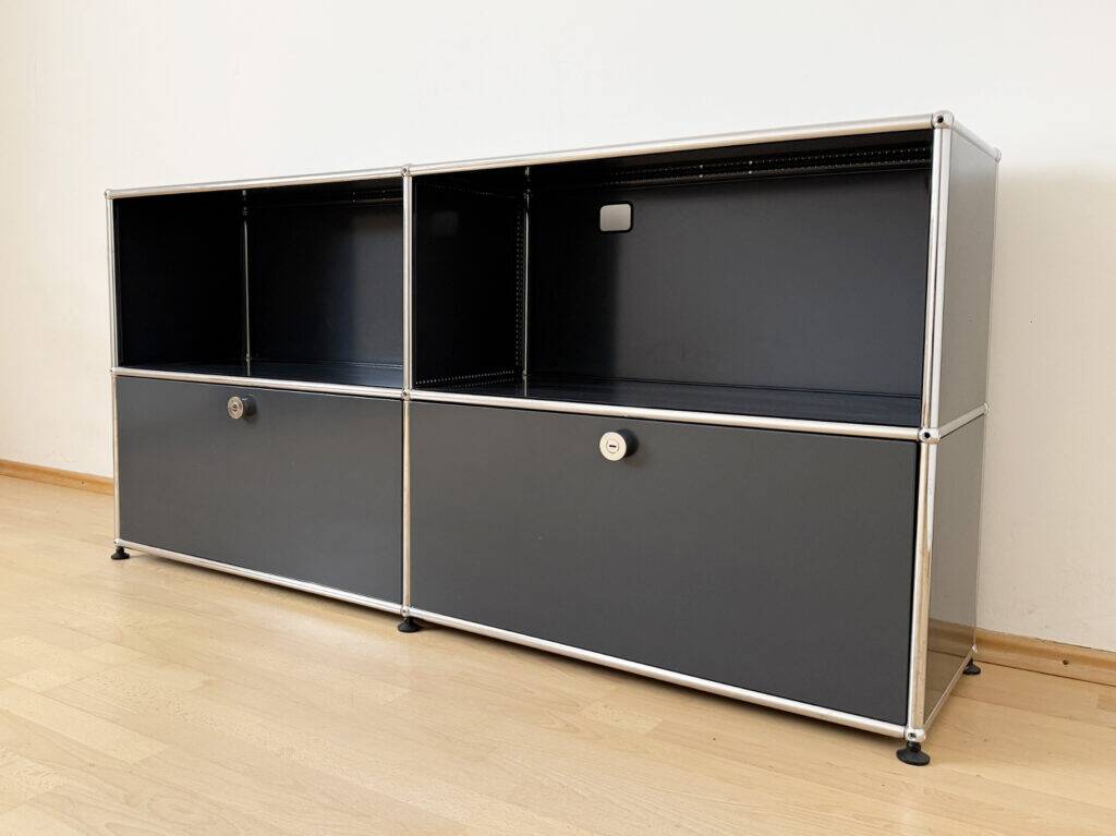 USM Haller sideboard, medium grey RAL 7004, 4 compartments with 2 flaps, Switzerland, 2000s