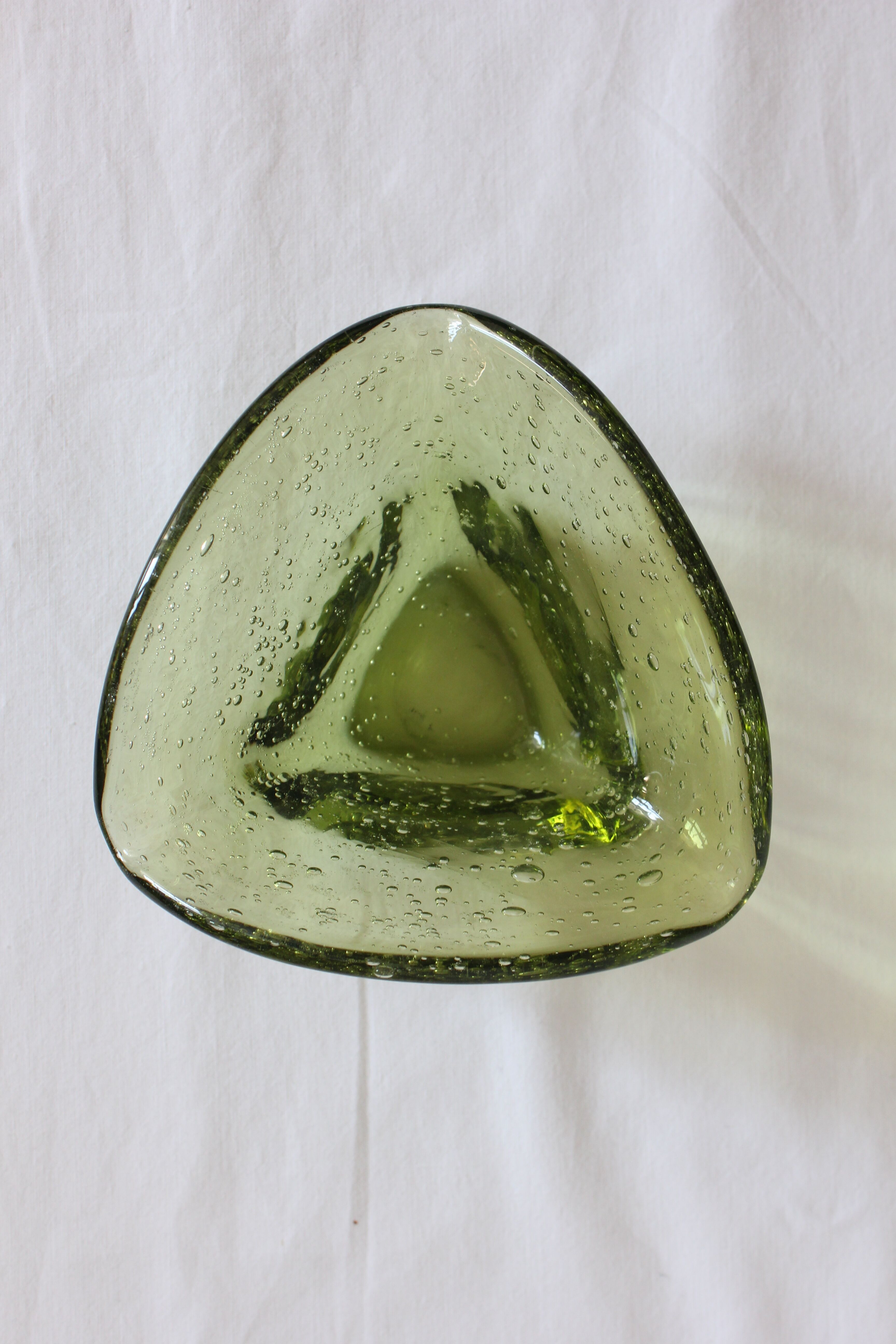 Vintage bubble glass ashtray