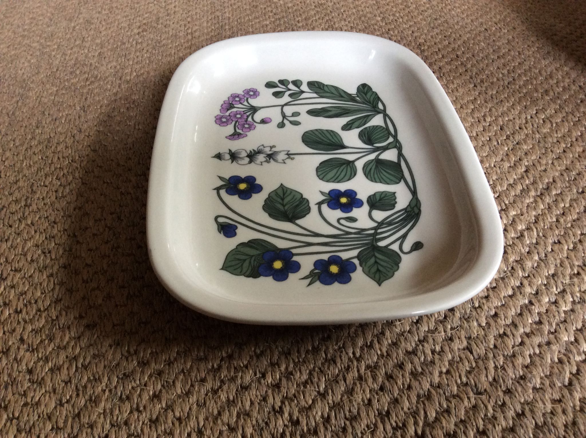 Vintage dish