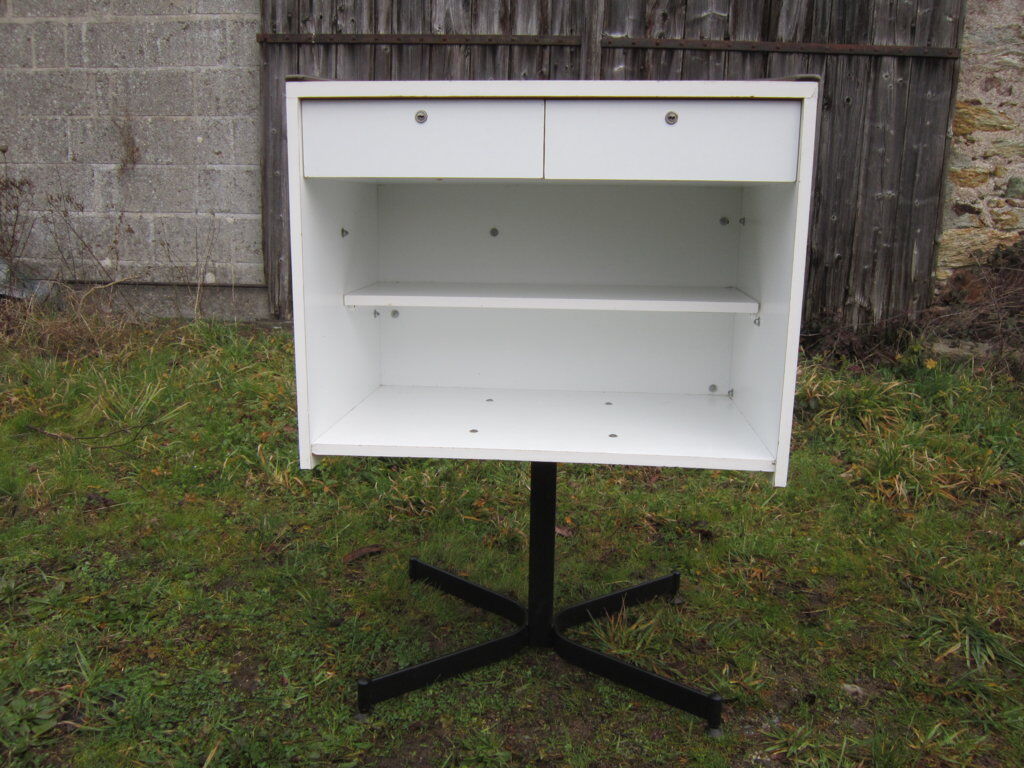 The 1960s store cash desk