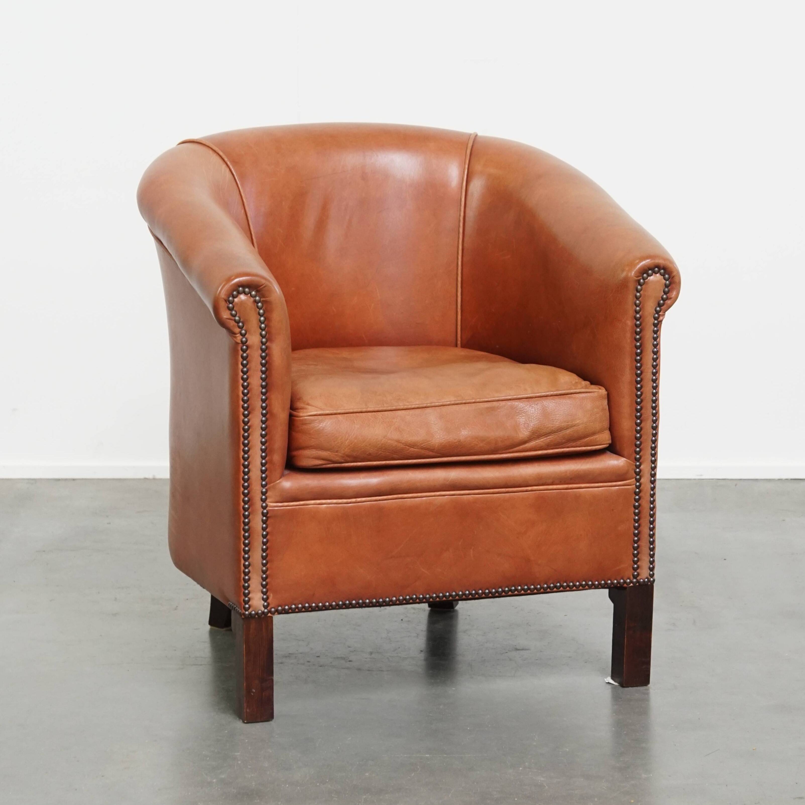Cowhide Leather English-Style Club Chair in Light Cognac Color