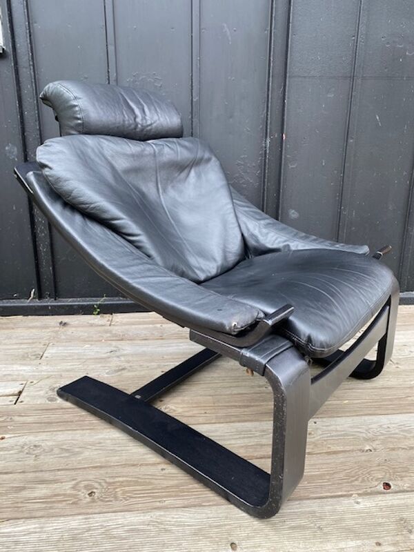fauteuil Et Repose Pied cuir noir Kroken Nelo Design 70