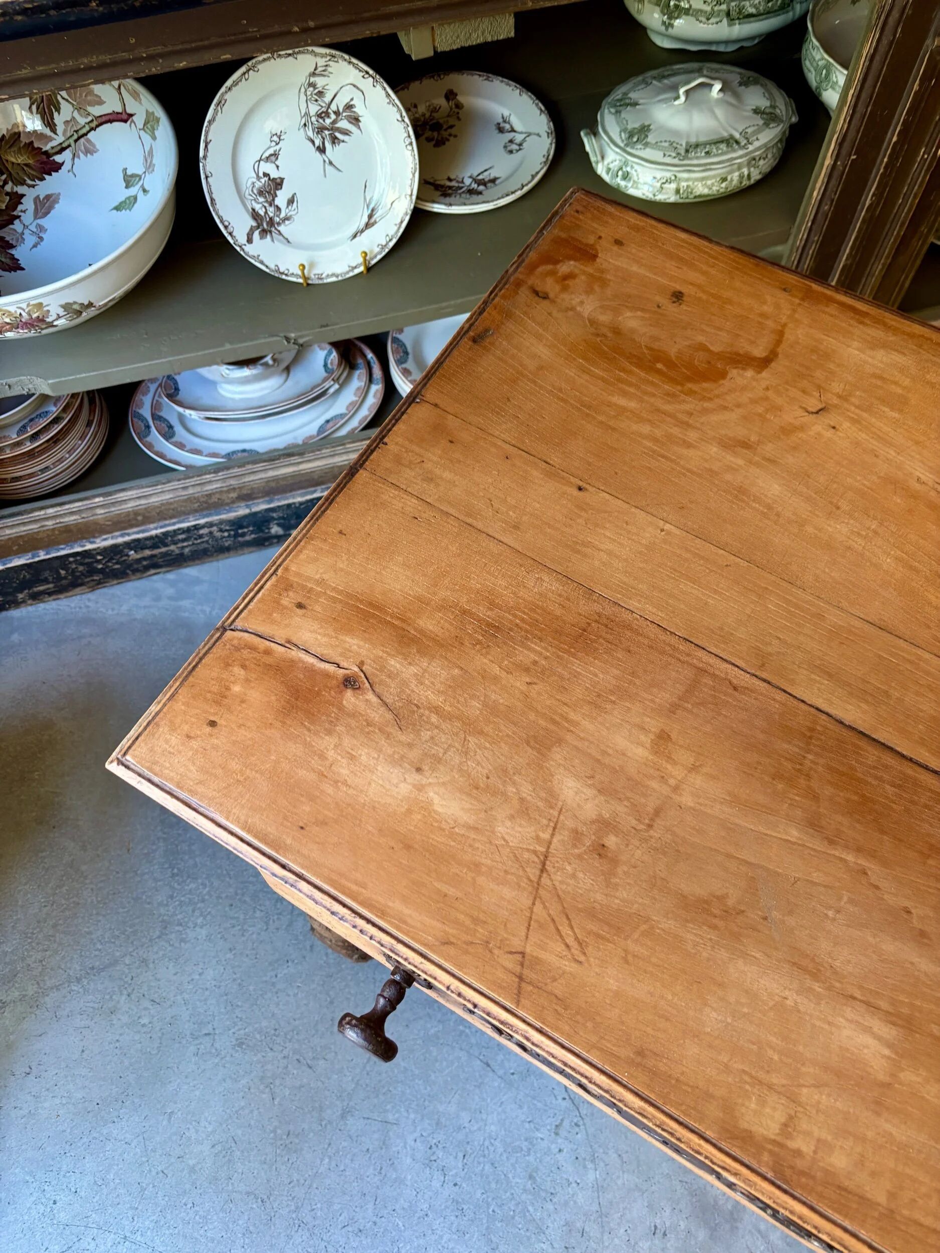 Bureau, table d'appoint 1 tiroir en bois clair