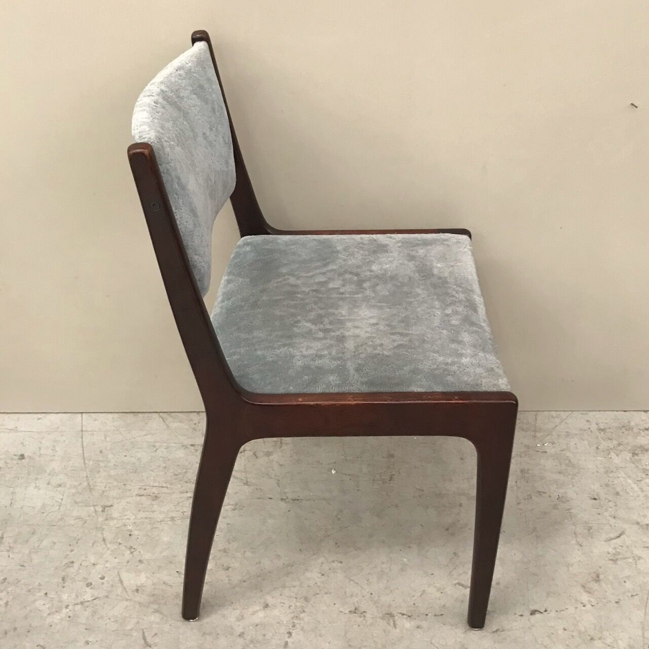 Set of 4 vintage chairs