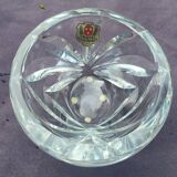 Empty pocket in Ile de France crystal