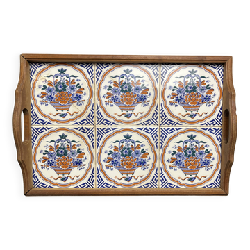 Art Deco, wooden tray and Gien earthenware tiles with basket decor circa 1940