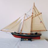 Model of nautical sailboat America 1851