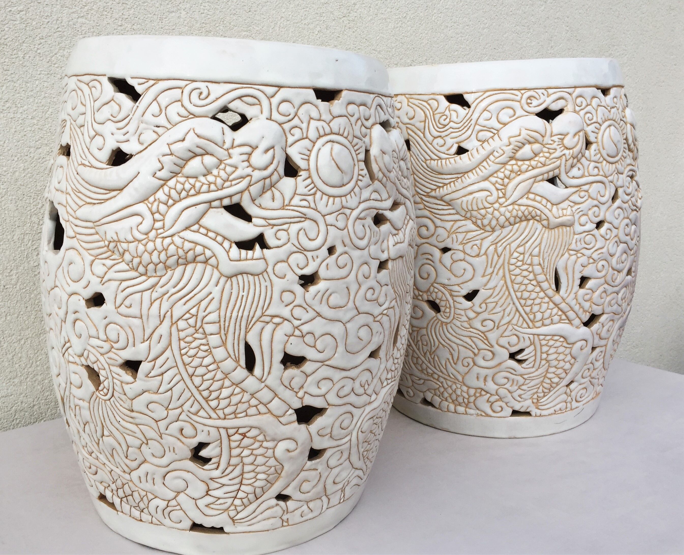 Ceramic sofa tips enamelled Decorative art