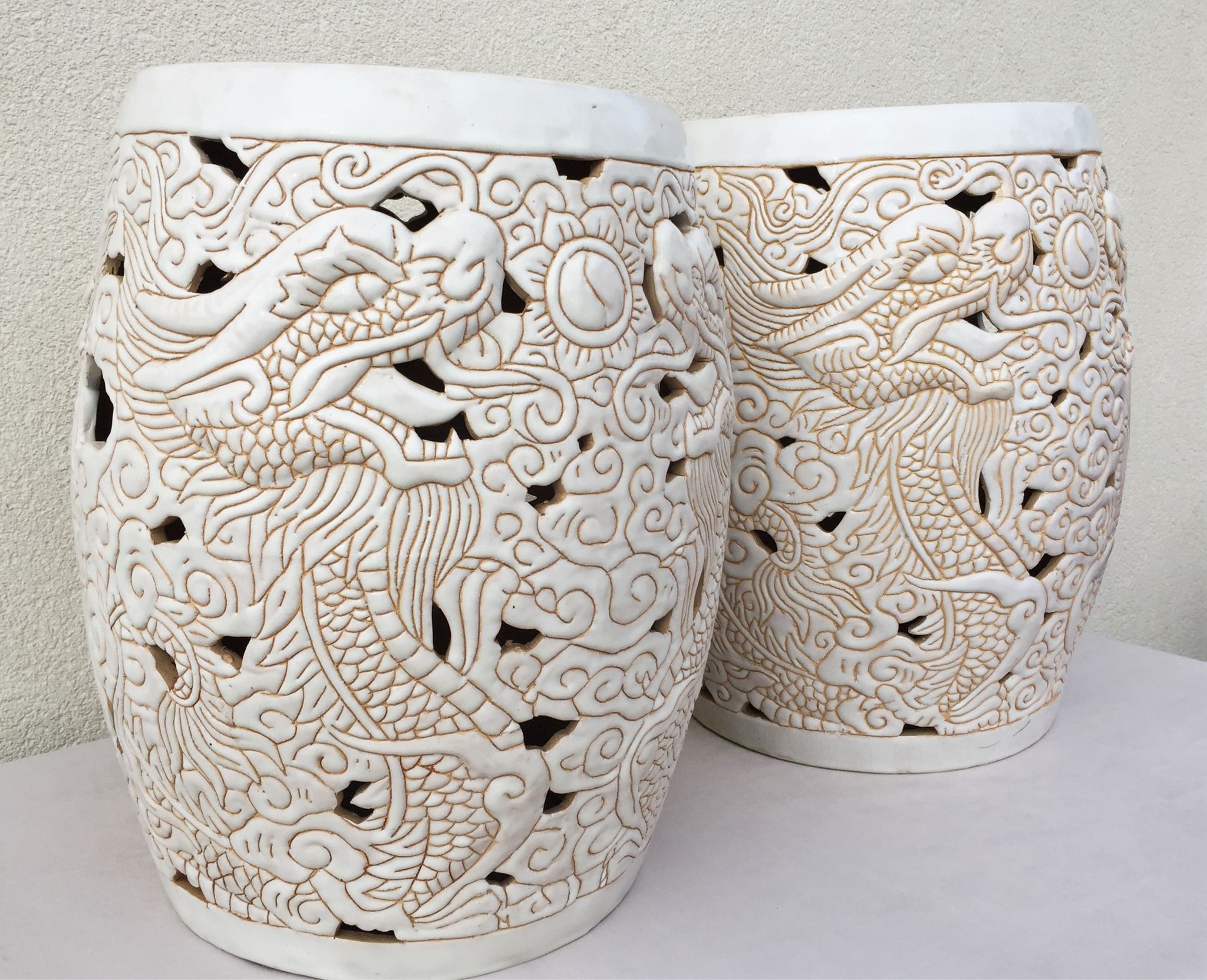 Tabourets en céramique émaillée Art Décoratif
